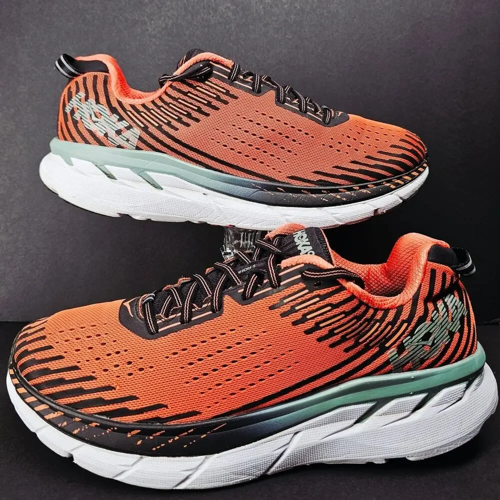 Hoka Men 11 Comfy footwear